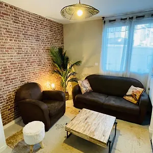 https://superbe-t3-proche-de-lhypercentre-de-lorient-avec-terrasse.inbrittany.com
