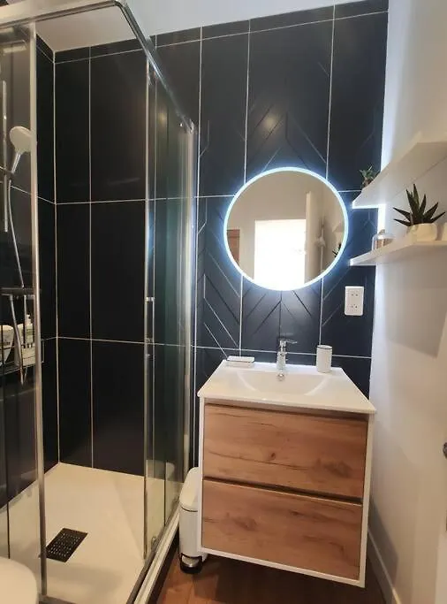 Annecy Vieille Ville, Superbe Appartement Au Calme